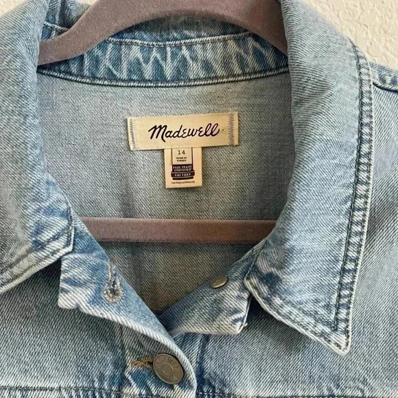 Madewell  EUC Denim Cap-Sleeve Shirt dress in Aquino Wash size 14 denim jean - Picture 9 of 9